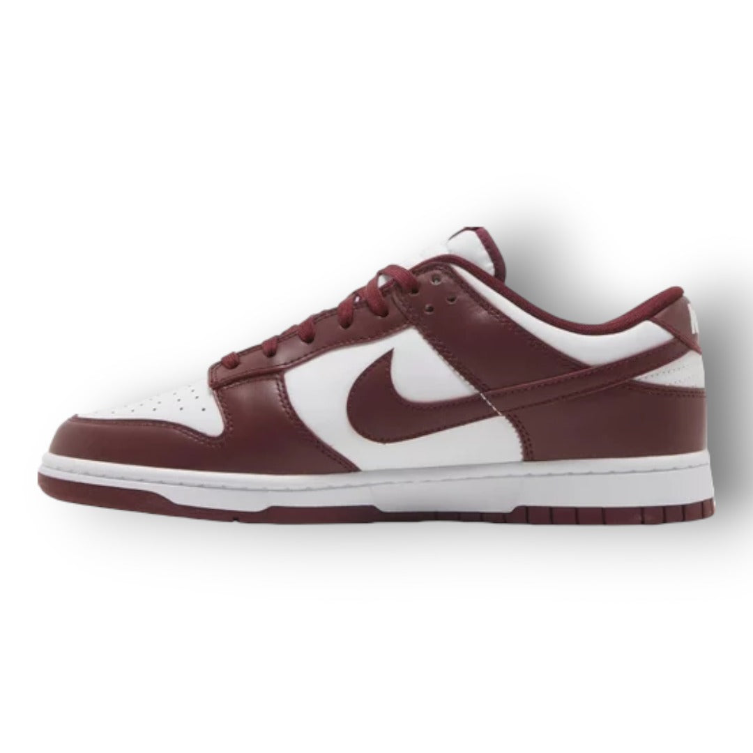 DUNK ''TEAM RED''