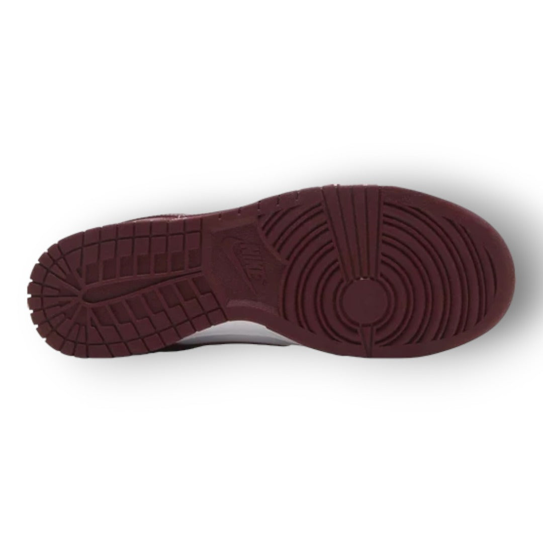 DUNK ''TEAM RED''