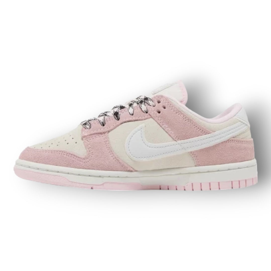 DUNK ''PINK VELVET''